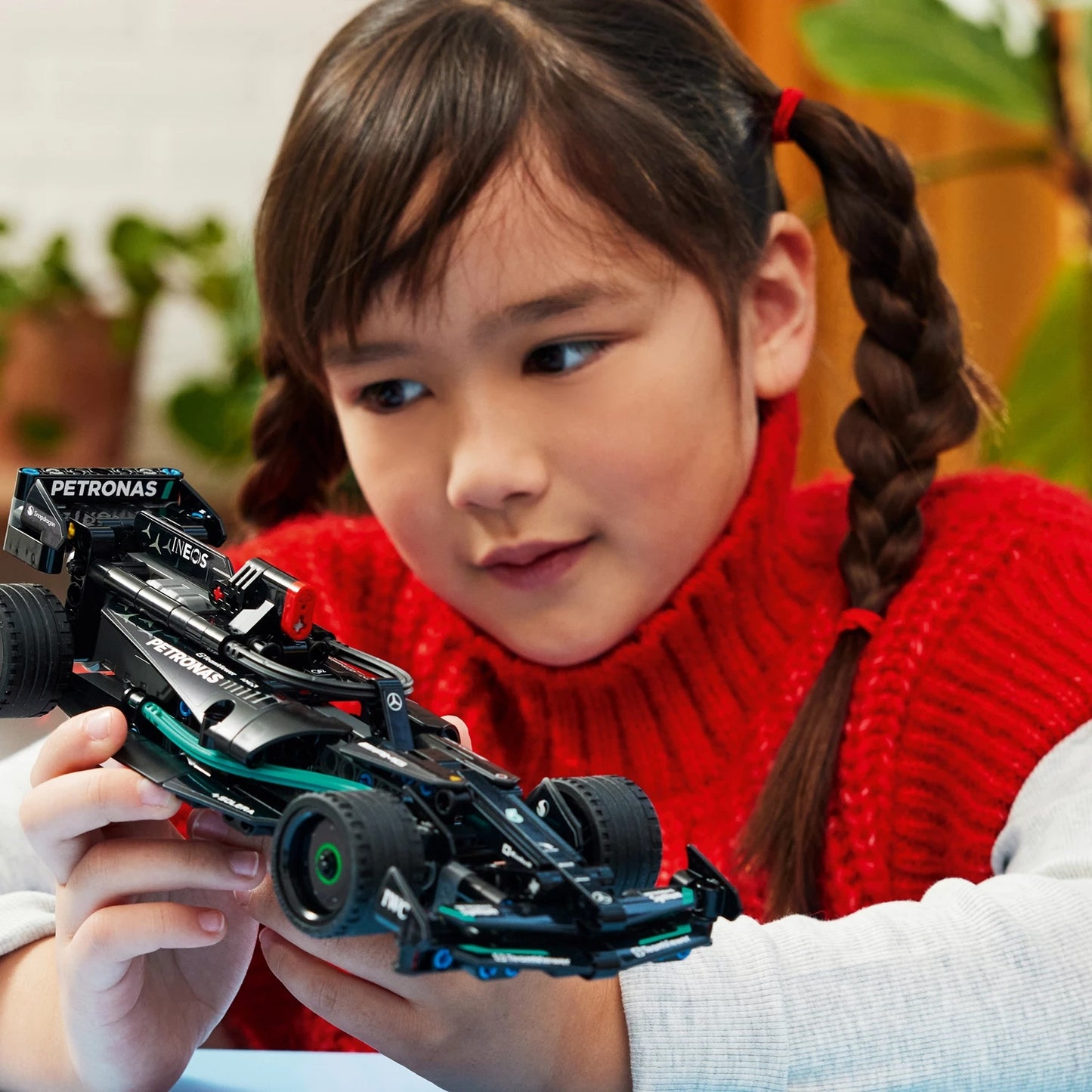Mercedes-AMG Performance Pull-Back F1 W14 E, Lego Technic, 240 pieces, ages 7 and up